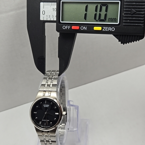 Citizen 1032 R011109 Womens Quartz Watch New Battery Silver Tone Japan Made - Picture 5 of 9